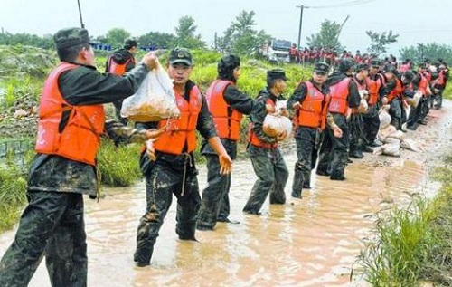 赞美人民子弟兵抗洪救灾的诗歌精选5篇